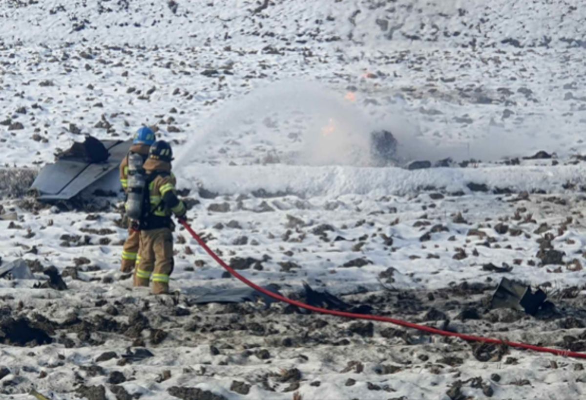 ▲韓國空軍一架KA-1輕型攻擊機今天上午在韓國江原道橫城郡發生墜落事故，所幸機上兩人已安全脫逃。（圖／翻攝自韓國中央日報）