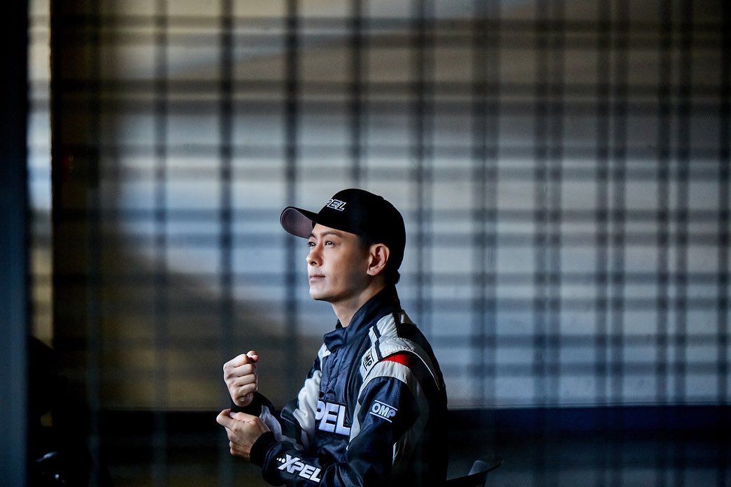 ▲熱愛跑車的林志穎，經常在路上被粉絲偶遇，網友目擊他駕駛上億跑車去吃涼麵。（圖／翻攝自林志穎FB）