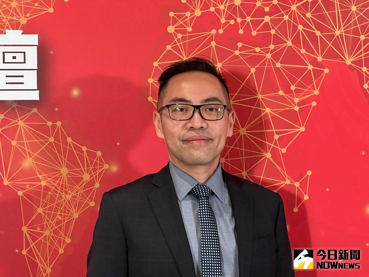 ▲台新投顧總經理呂仁傑看2023年台股，預估低點下探13000點，高點上看16500點。（圖／記者顏真真攝）