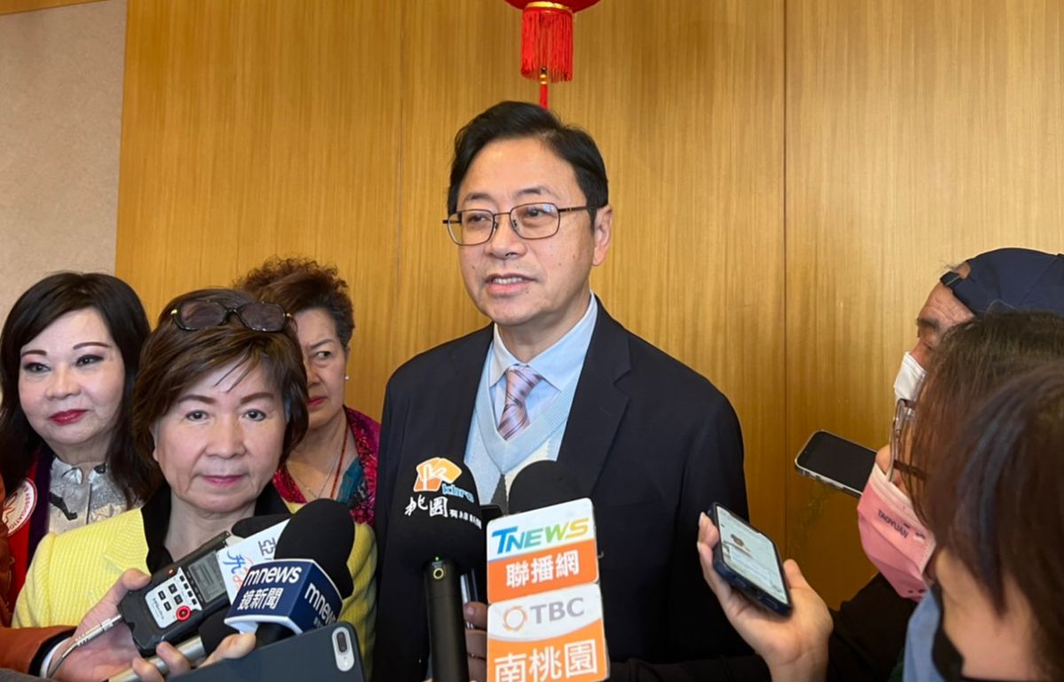 ▲對於新市府團隊成員被質疑女性首長比例偏低，張善政表示，市府女性從業同仁比例不低，將來人事升遷過程都會非常重視女性比例。（圖／桃園市政府提供）