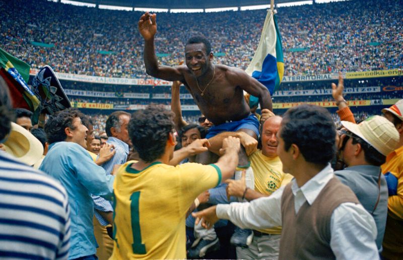 ▲球王比利3度率領巴西在世界盃登頂，成就傳奇。（圖／美聯社／達志影像）