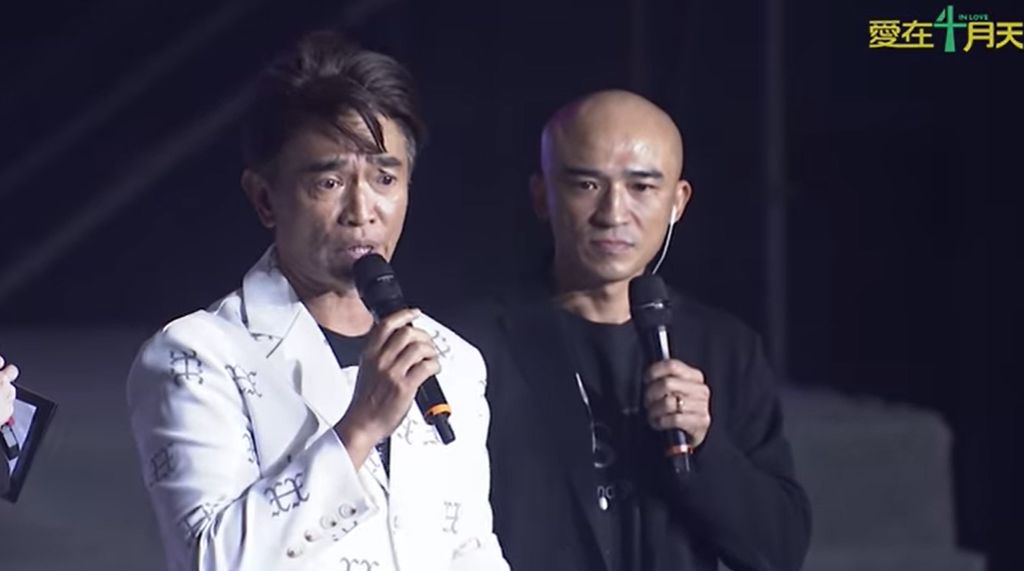 ▲吳宗憲（左）去年參與「愛在四月天」活動，透露在家裡被壓在浴缸裡受洗的過程。（圖／翻攝自「藝起發光」YouTube）