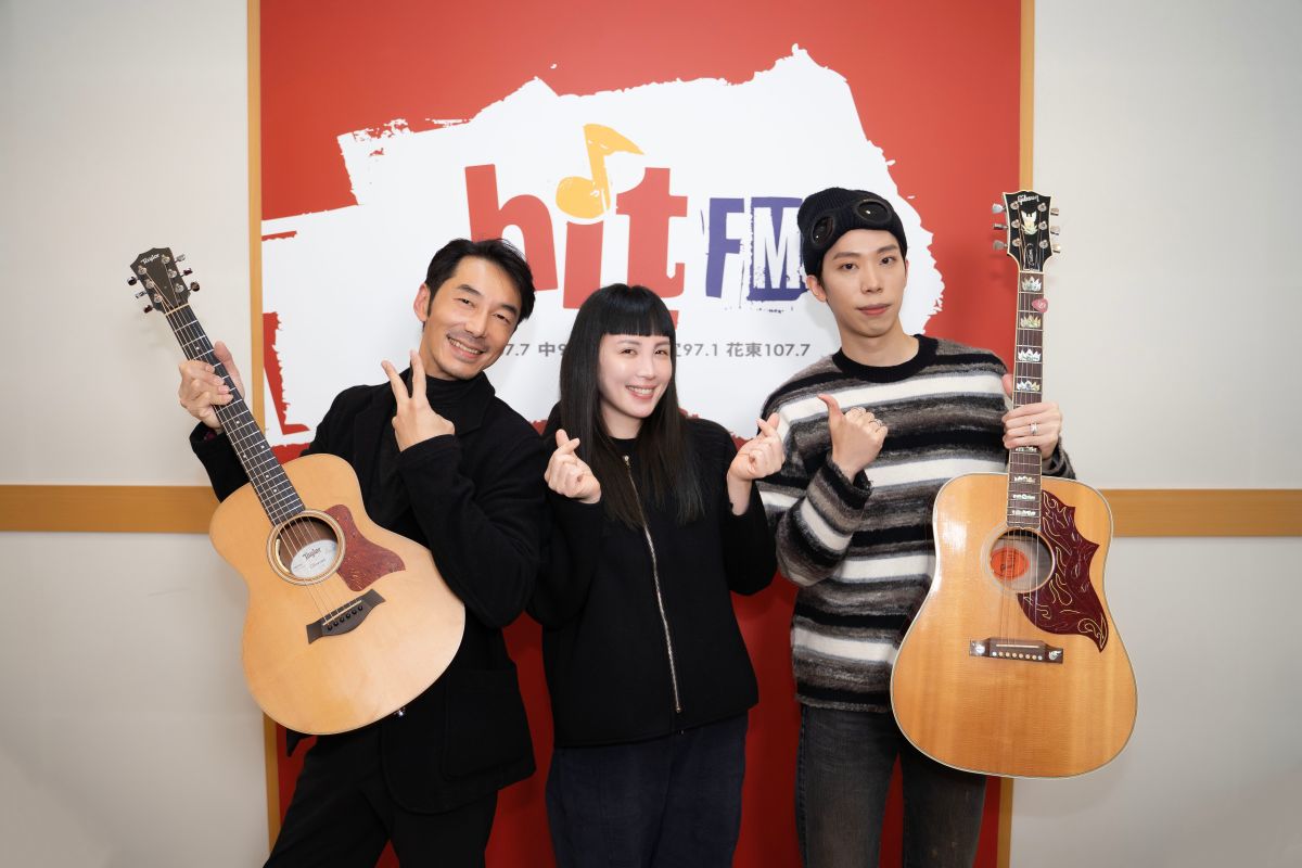 ▲李李仁（左）受封「許願大師」，魏如萱（中）立即列清單，請李李仁幫忙。（圖／Hit Fm聯播網提供）