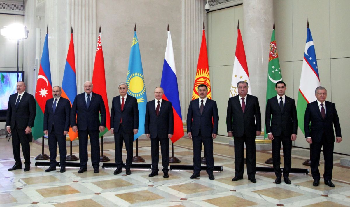 ▲俄羅斯總統蒲亭（Vladimir Putin）最近送給前蘇聯國家領袖8枚金戒，但批評者將他比為魔戒三部曲中渴望權力的魔君索倫（Sauron）。（圖／美聯社／達志影像）