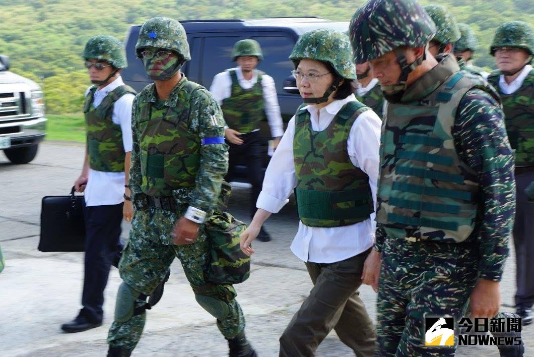 ▲網傳總統下令16歲學生造冊要上戰場，教育部今（2）日重申，是錯假訊息，學生不會上戰場。（資料照／記者呂炯昌攝）