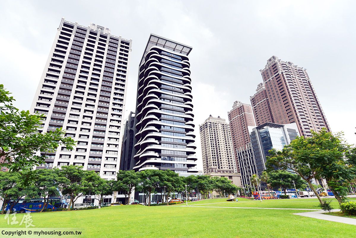 ▲《住展雜誌》統計北台灣7縣市新成屋與預售屋價差，只有宜蘭新成屋賣得比預售屋更貴。價差最大為新竹縣市的每坪5.1萬元。（圖／住展雜誌提供）