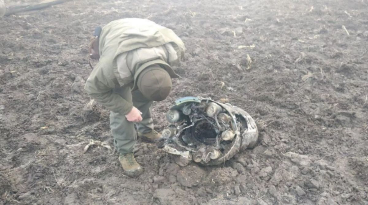 ▲在俄羅斯軍隊對烏克蘭發動入侵以來最大規模飛彈攻擊之一的期間，一枚烏軍S-300飛彈落入白俄羅斯境內。（圖／翻攝自俄羅斯衛星通訊社）