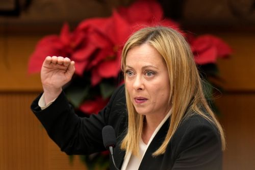 梅洛尼遭偽造不雅照！怒斥噁心籲受害者報案　非首次遭換臉
