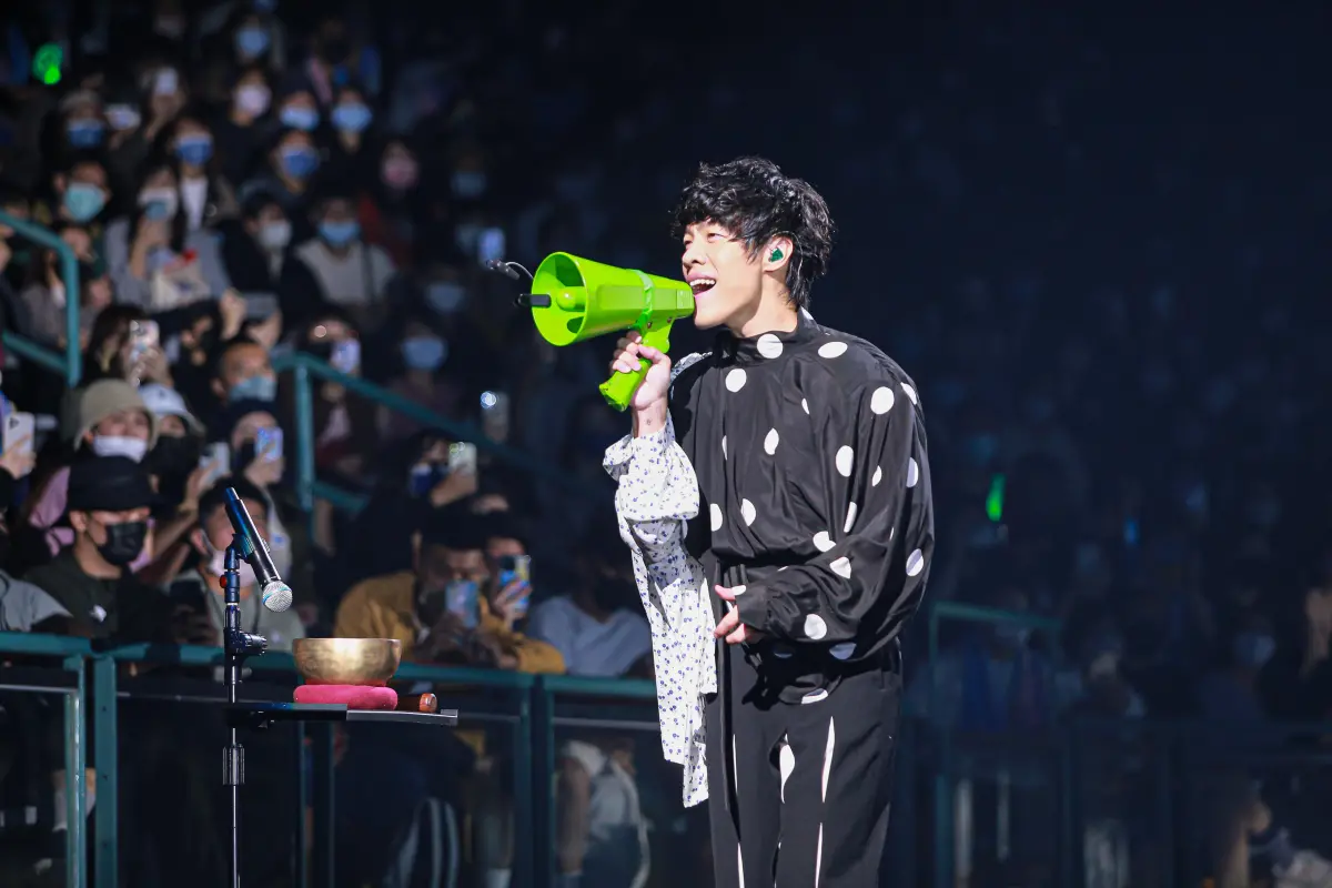 ▲歌手盧廣仲演唱的電影主題曲〈刻在我心底的名字〉連續奪下金馬最佳原創電影歌曲及金曲年度歌曲獎，但卻一度陷入抄襲疑雲。（圖／資料照）