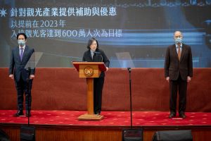 今日為2023年元旦,蔡英文在賴清德、李大維陪同下,於總統府內發表新年談話。 ▲今日為2023年元旦,蔡英文在賴清德、李大維陪同下,於總統府內發表新年談話。(圖/總統府提供)