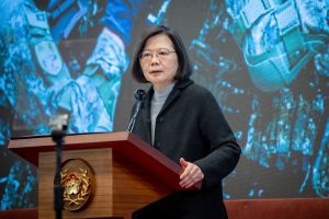 今日為2023年元旦,蔡英文在賴清德、李大維陪同下,於總統府內發表新年談話。 ▲今日為2023年元旦,蔡英文在賴清德、李大維陪同下,於總統府內發表新年談話。(圖/總統府提供)