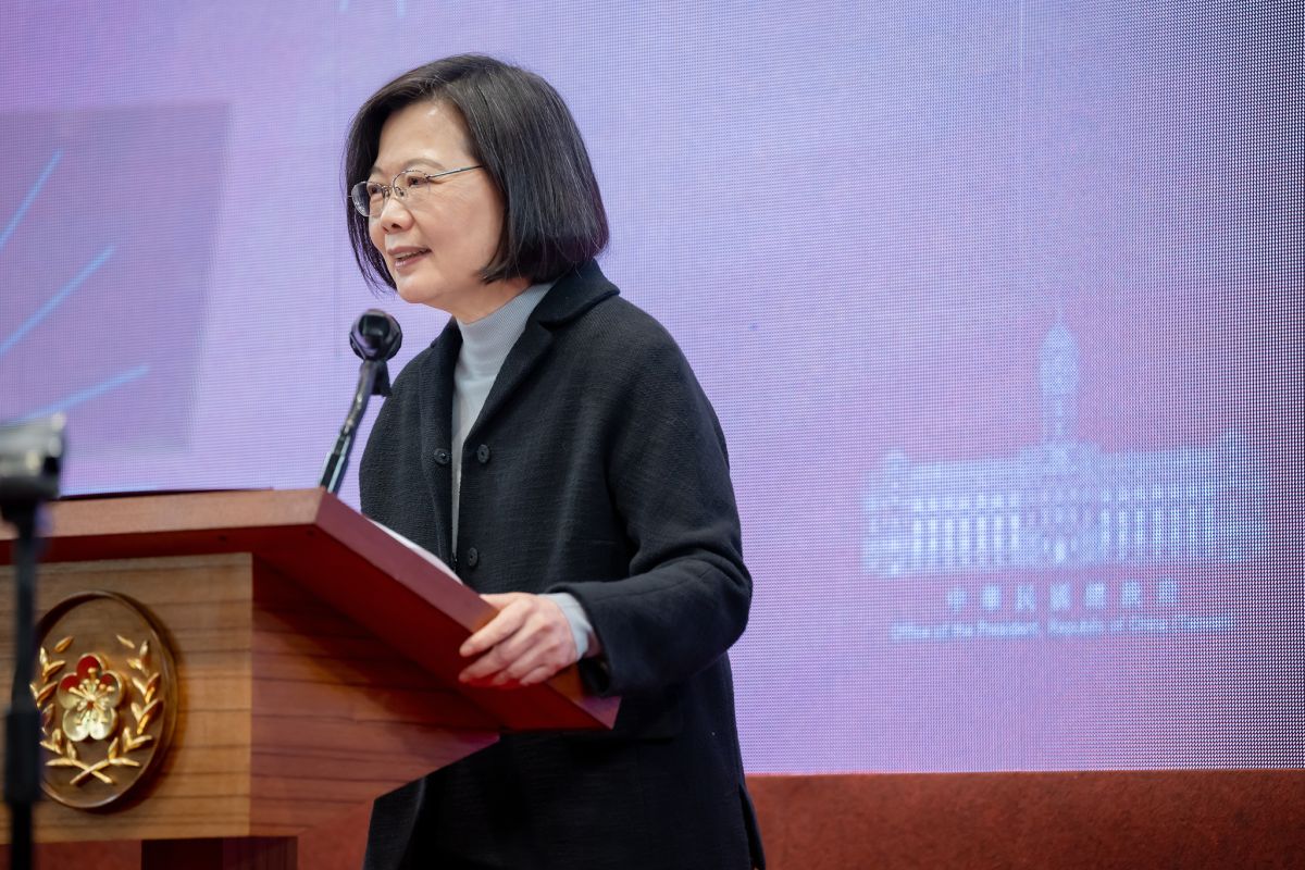 ▲蔡英文發表2023新年談話，再次強調「減輕人民負擔、穩定民生物價、調整產業體質、維持經濟動能」四大目標。（圖／總統府提供）