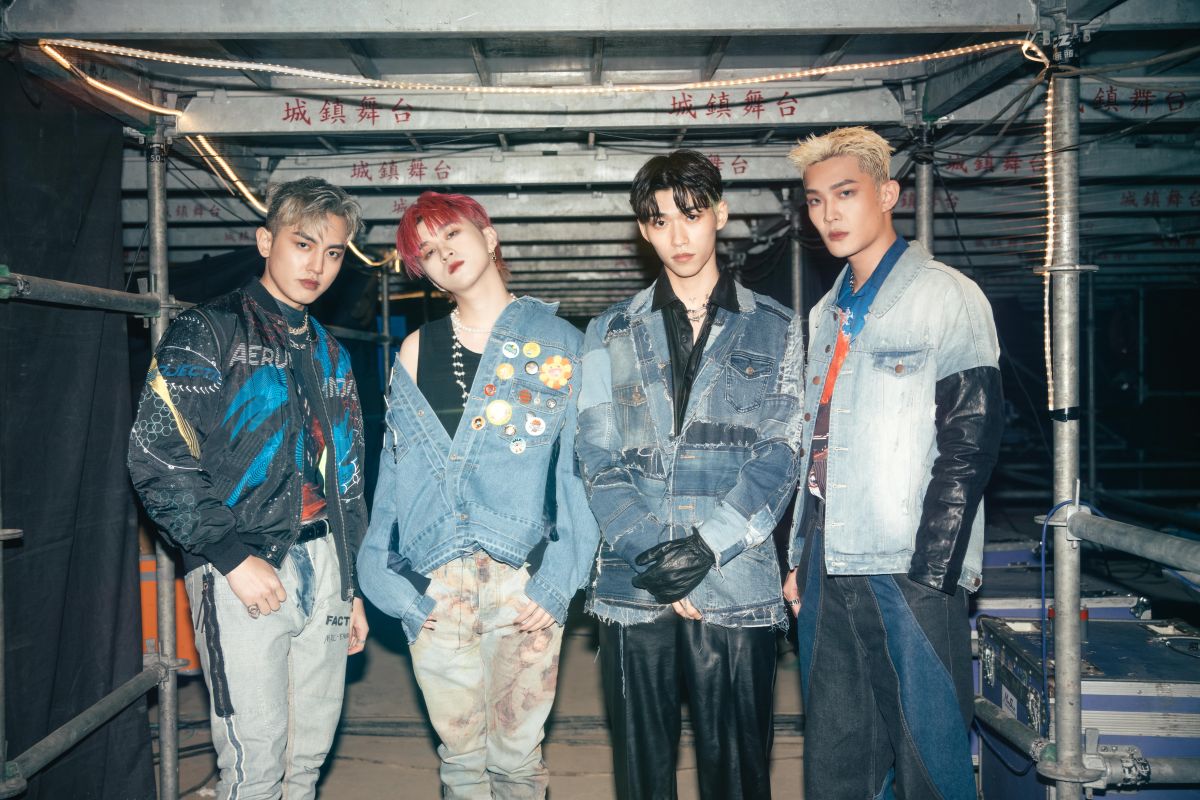 ▲「天王星」公布新團名「U:NUS」，小孩也驚喜現身直播中。（圖／滾石唱片提供）