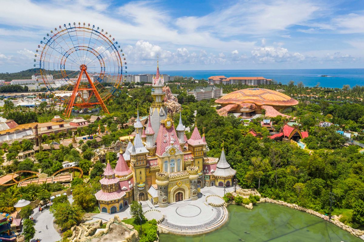 ▲越南富國島近半年成為台灣人愛去的旅遊新聖地，不僅旅費便宜，且遊玩的品質水準相當高。（圖／皇茶旅行社提供）