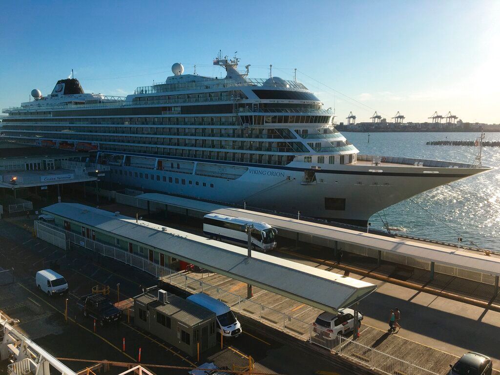 ▲「維京獵戶星號」郵輪因船體上有海洋附生物（marine growth）而遭紐澳多個港口拒絕靠岸。（圖／美聯社／達志影像）