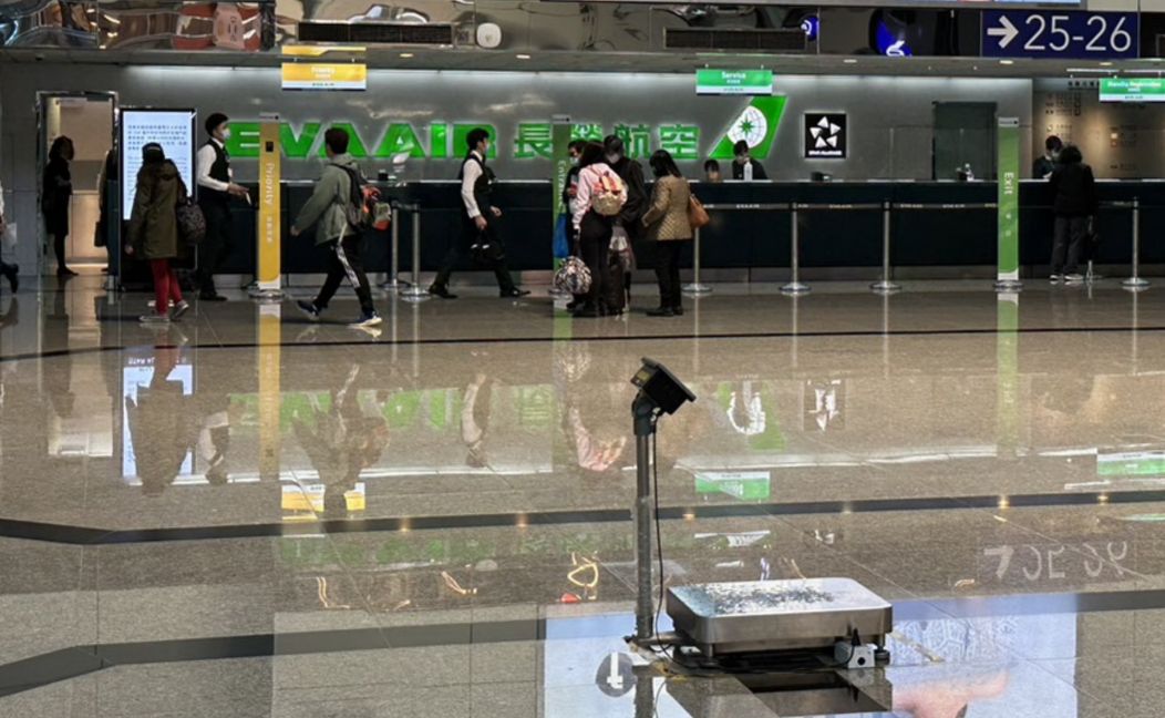 ▲交通部長王國材的一席話，讓兩大工會佔據天時、地利、人和優勢，與資方談判籌碼大增，在年前加薪、加年終可能不淪於空談。（示意圖／機師工會提供）