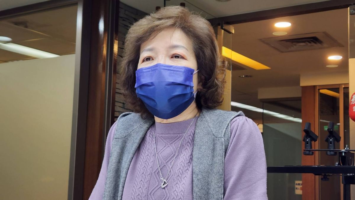 ▲全教總今（4）日指出，112學年度四技二專甄選、申請招生簡章，部分校系招生群類別、參採科目有異動，教育部技職司長楊玉惠回應。（圖／記者李琦瑋攝，2023.01.04）