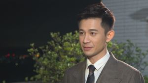 ▲曾子益拍吻戲先向老婆報備。（圖／民視）