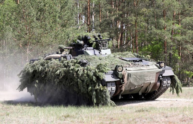 ▲德國政府發言人指出，數週內將供應40輛貂鼠式步兵戰車（Marder Infantry Fighting Vehicles）給烏克蘭，作為與美國協調新階段的援烏計畫一環。資料照。（圖／美聯社／達志影像）