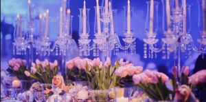 餐桌上以蠟燭點綴。(圖/臉書Nice Print Photography & Exige Weddings) ▲餐桌上以蠟燭點綴。(圖/臉書Nice Print Photography & Exige Weddings)