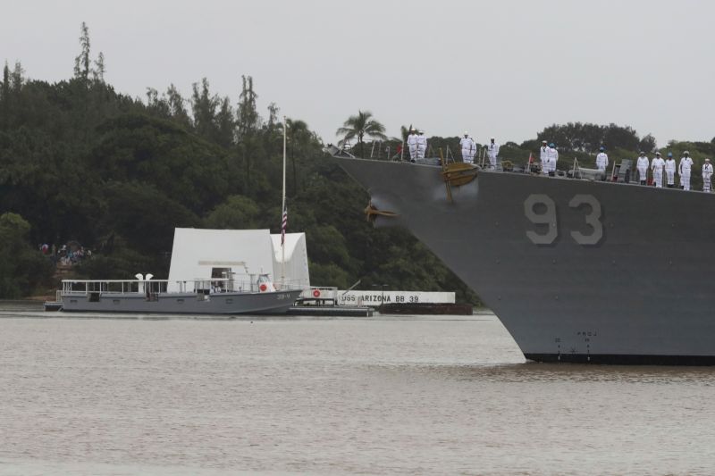 ▲對於美國鍾雲號飛彈驅逐艦5日通過台灣海峽，解放軍東部戰區聲稱全程跟監警戒，「一切動向盡在掌握」。資料照。（圖／美聯社／達志影像）