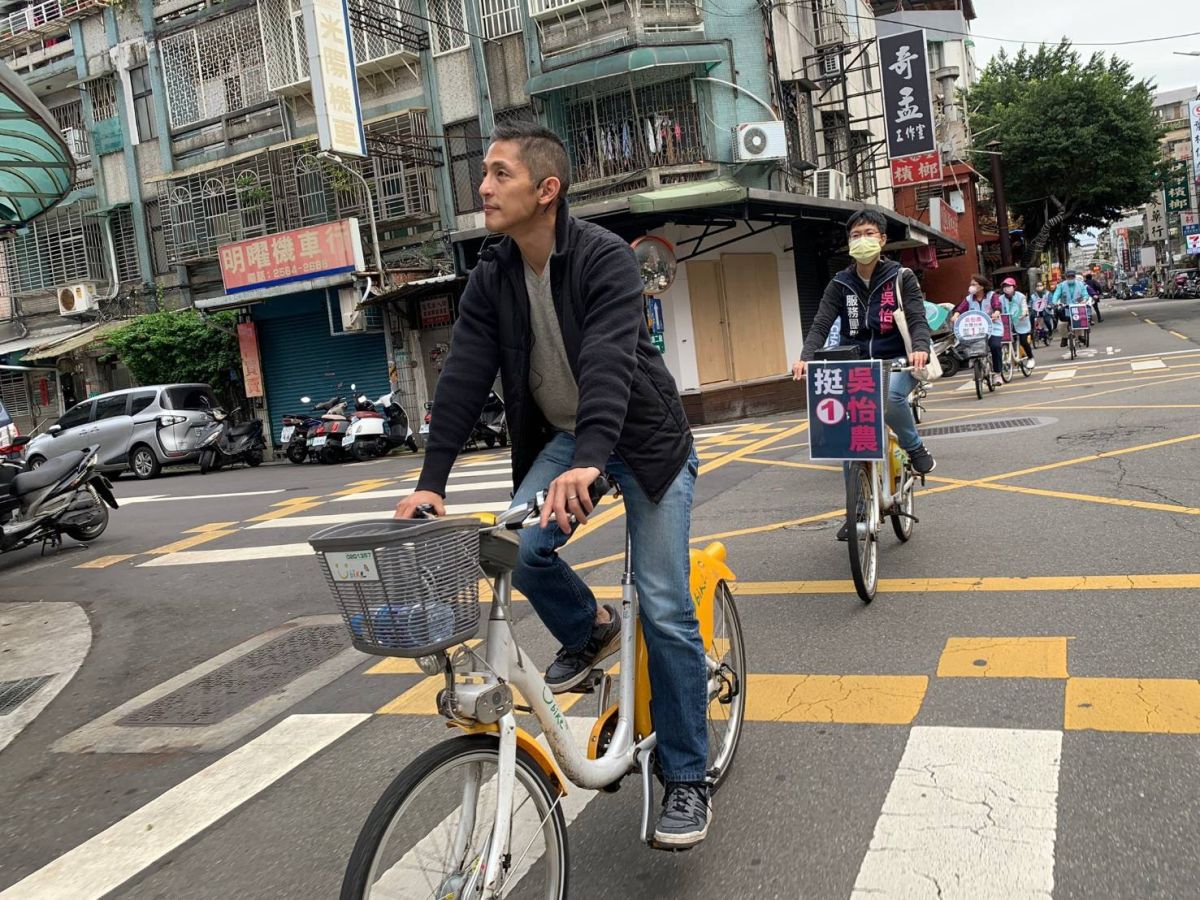 ▲吳怡農「極端小清新」的實驗性選舉模式，讓其一路選得並不輕鬆。（圖／吳怡農辦公室提供）