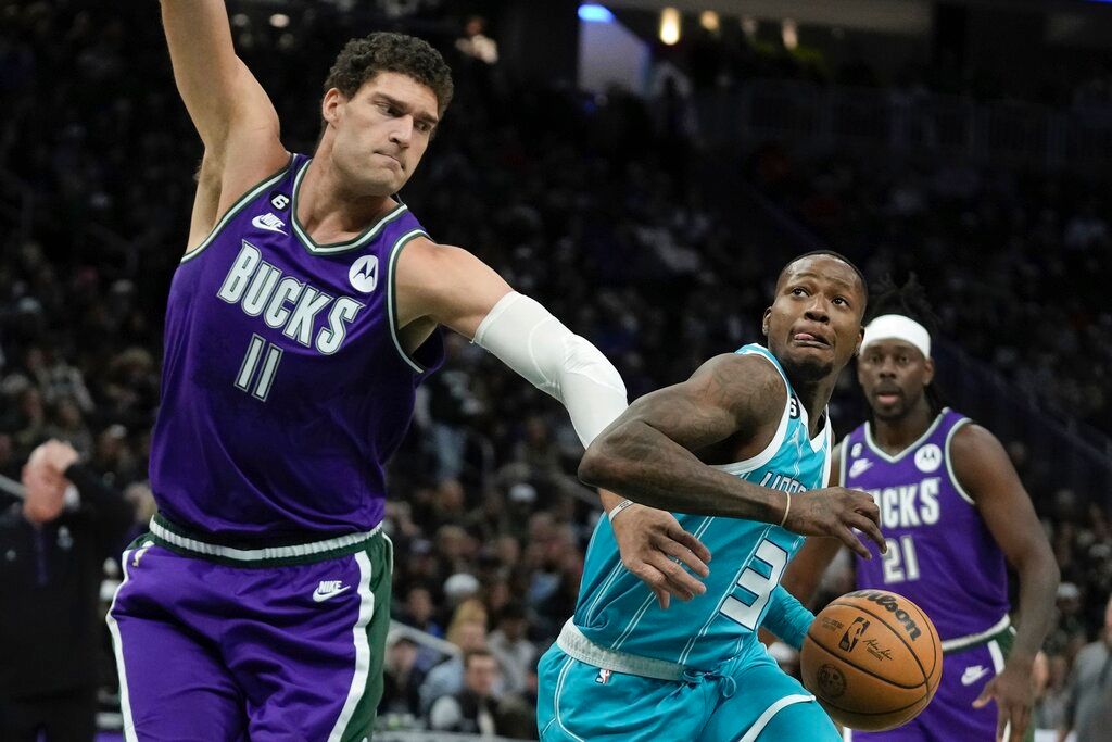 ▲Terry Rozier帶領黃蜂單節狂攻51分。（圖／美聯社／達志影像）