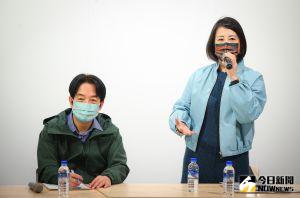 賴清德今晚在台北與50位青年座談,吳思瑤也一同出席。 ▲賴清德今晚在台北與50位青年座談,吳思瑤也一同出席。(圖/記者葉政勳攝,2023.01.07)