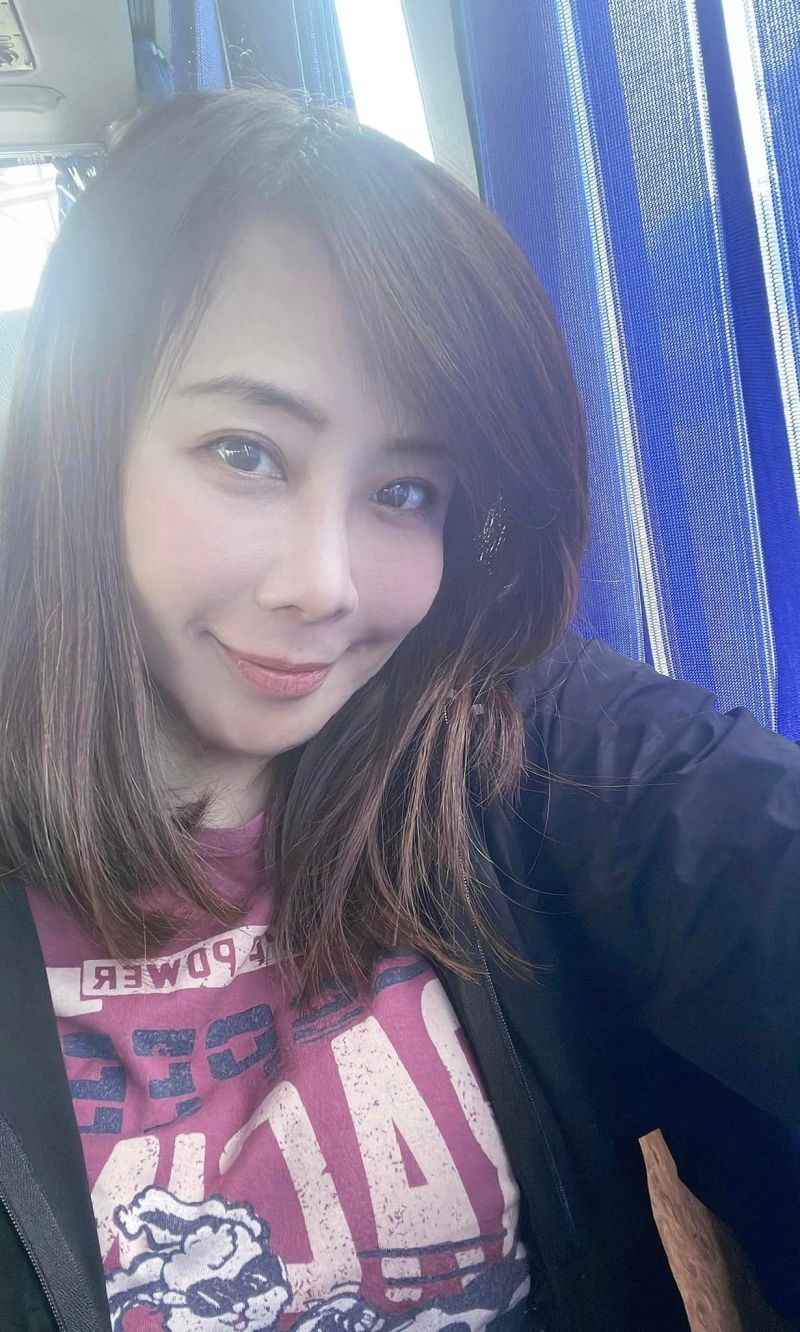 ▲▼秦綾謙享受與廖科溢蜜月時光。（圖／翻攝自秦綾謙臉書）