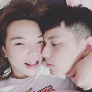 ▲宋晉賢施暴前,夫妻倆常公開秀恩愛。(圖/翻攝自宋晉賢IG) ▲宋晉賢施暴前,夫妻倆常公開秀恩愛。(圖/翻攝自宋晉賢IG)