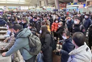 返鄉潮擠爆!中國40天春運啟動 首日旅客逾3473萬人次