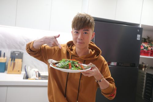 ▲「西瓜哥哥」李岳談舞蹈教室經營。（圖／記者葉政勳攝）