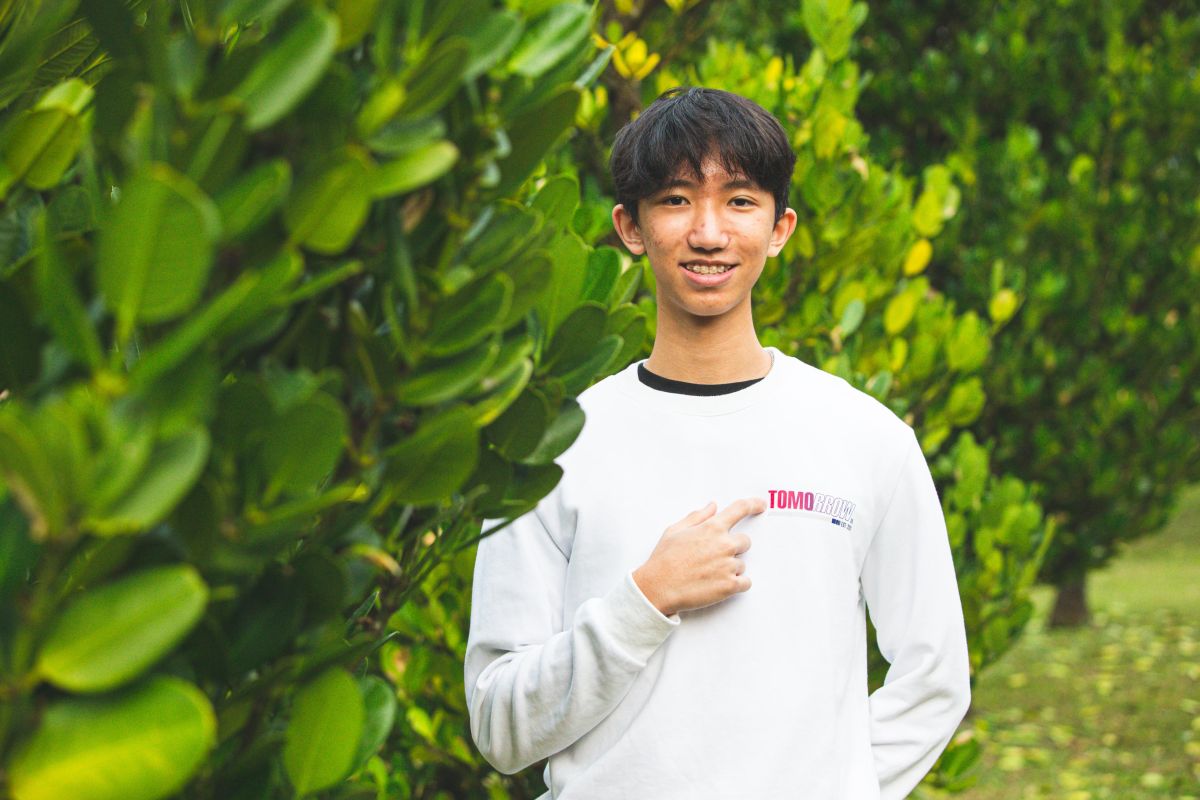 ▲年僅17歲的盛孝凱所擁有的身份，不僅僅只是位學生，還是一間致力於「永續時尚」的網路服飾品牌創辦人。（圖／葉政勳攝影）