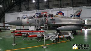 可再服役20年！空軍委託法國評估幻象雙座機延壽
