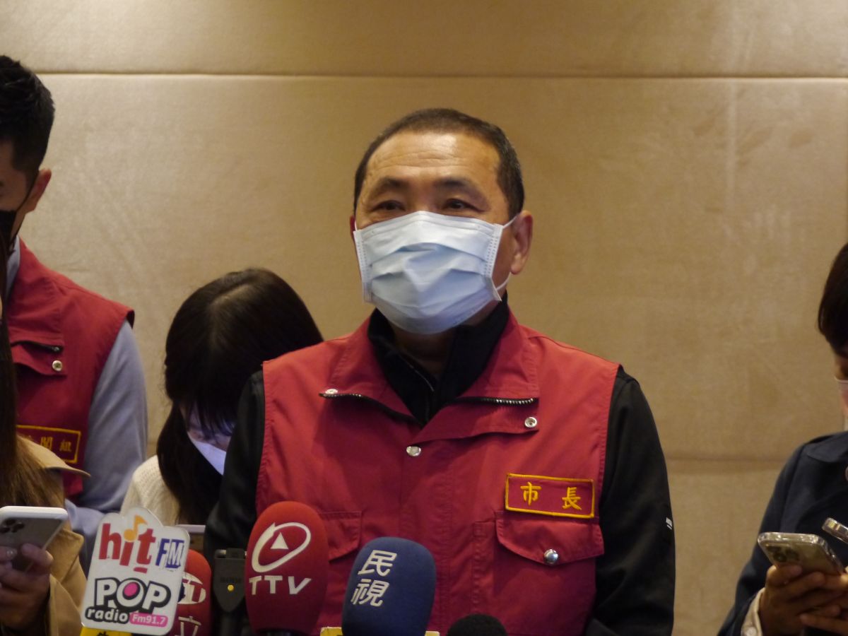 ▲對於張亞中宣布參選2024總統，侯友宜受訪表示，願意為國家做事都是正向，值得肯定。（圖 ／記者吳嘉億攝，2023.01.11）