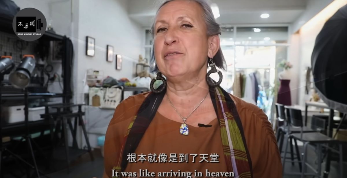 ▲英國媽媽Anna-Marya來到高雄，發現有3個相當迷人的特色。（圖／《不要鬧工作室》）