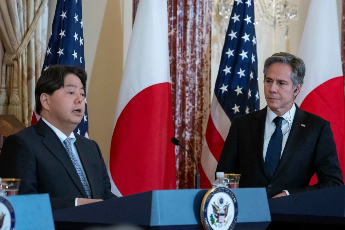 ▲美日外交與國防部長「2加2」會談在華府舉行。會後發布的聯合聲明指出，美日對台基本立場不變，並重申維護台海和平穩定的重要性。（圖／美聯社／達志影像）