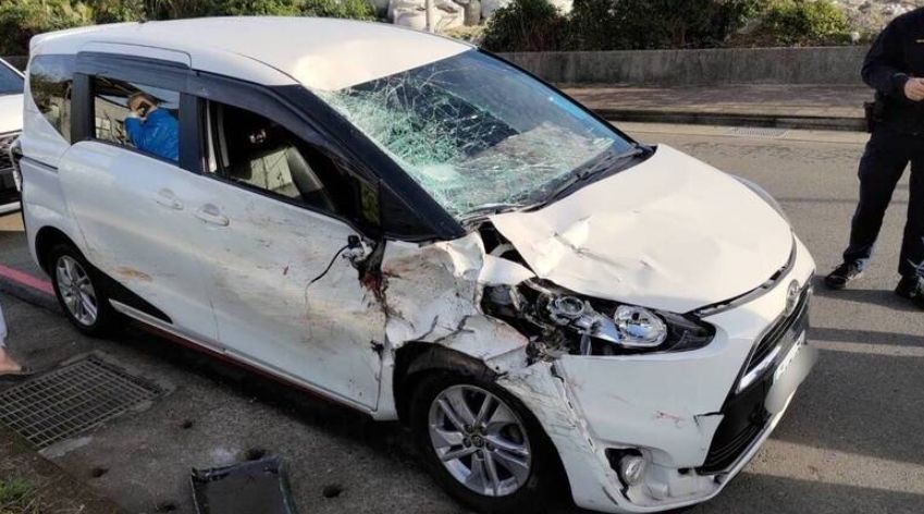 ▲20多歲高姓男子清晨酒駕撞死人之後逃逸，於今天傍晚落網。（圖／翻攝畫面）