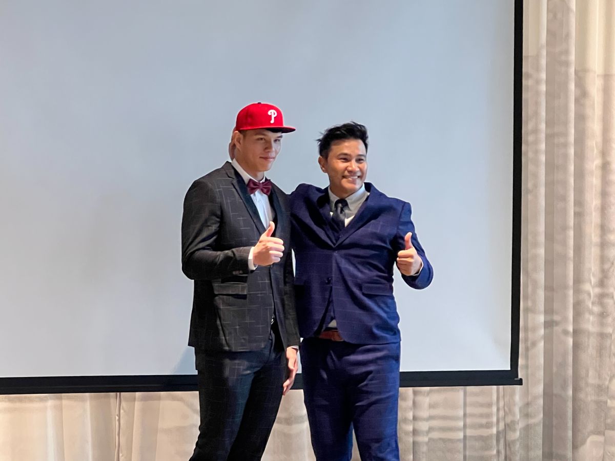 ▲開南大學右投潘文輝正式加盟費城人(圖/記者簡名杉攝)