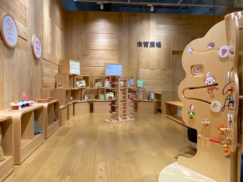 ▲「木育廣場」首度合作台灣100%製作的playme木質玩具。（圖／記者蕭涵云攝）
