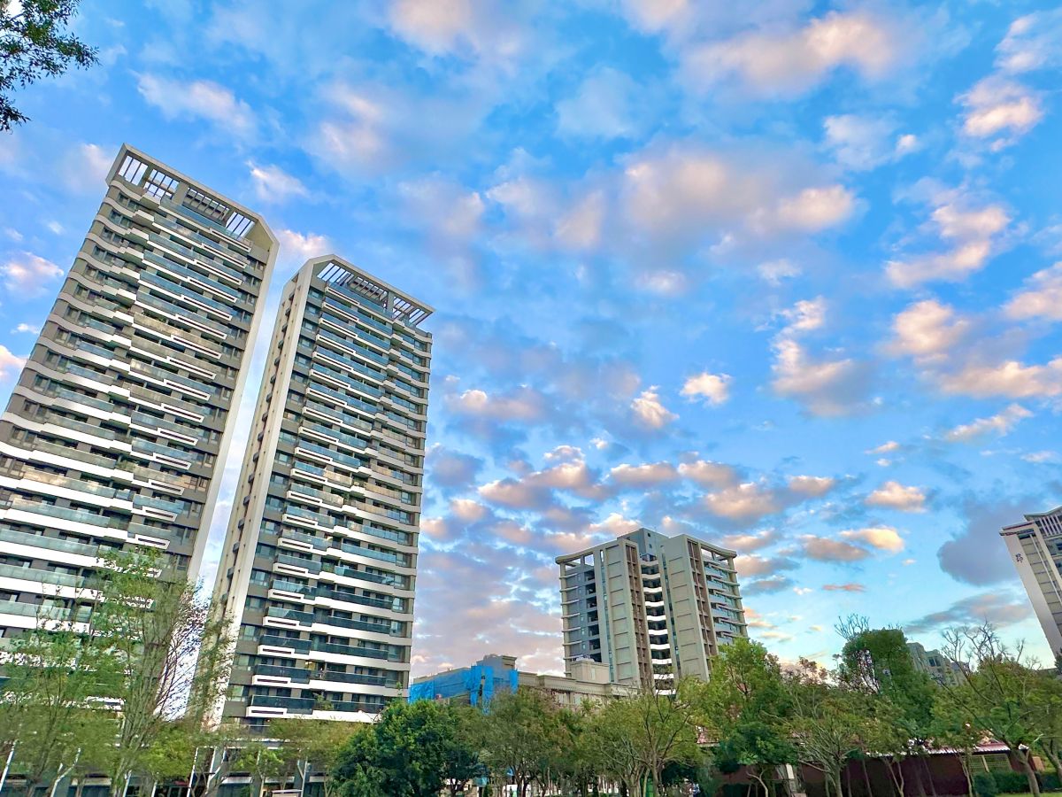 ▲新竹一名男子6年前替自己的女性好友代墊自備款和房貸，在竹北以1120萬的價格購入房屋，並登記在該女子名下，並約定未來沒有要居住後，就賣房歸還結餘款項，豈料該女卻私自賣房，無本獲利1010萬後失聯，男子氣炸提告。新竹地院審理後，認為女子應返還341萬餘元較為適當。可上訴。（圖／NOWnews資料照片）