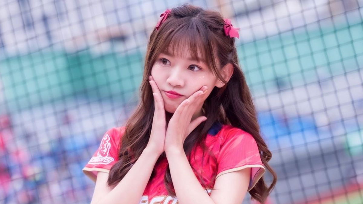 ▲味全龍啦啦隊小映，自爆藏有專屬的「理財規劃師」，就連銀行帳密，對方都知道。（圖／翻攝小映IG）