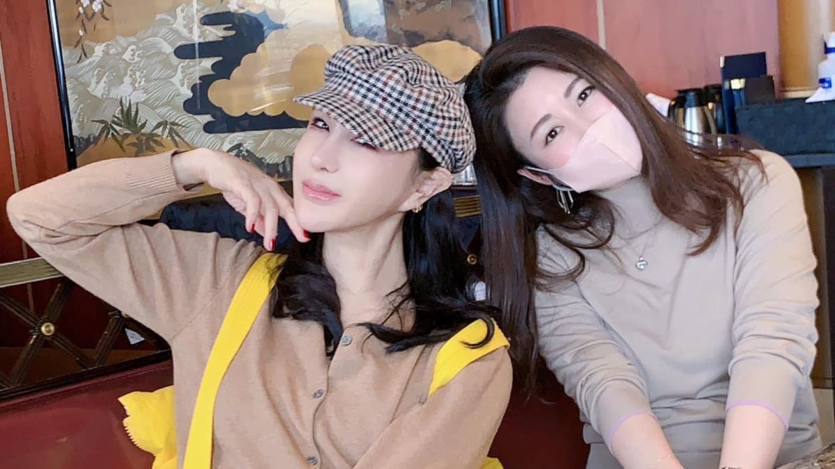 ▲利菁分享與麻衣用餐的照片。（圖／翻攝自利菁臉書）