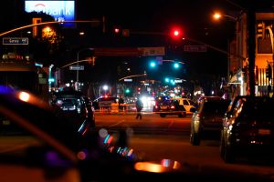 新年夜悲劇！美華裔大城爆槍擊恐釀10死　兇手疑持機關槍
