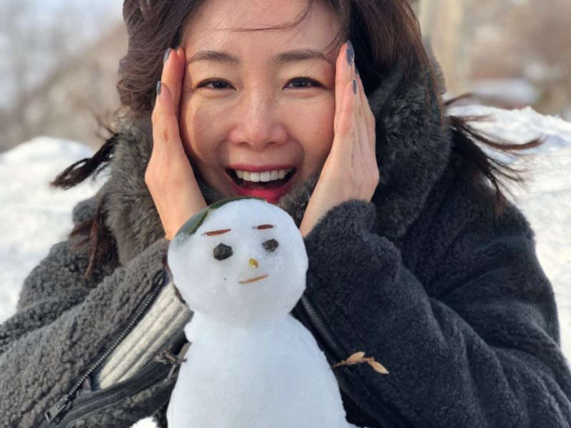 ▲崔智友2020年5月以高齡產下女兒。（圖／翻攝自崔智友IG）