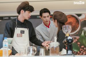 ▲Teddy(中)現身,臧芮軒(右)和劉育仁的發展出現變化球。(圖/TVBS) ▲Teddy(中)現身,臧芮軒(右)和劉育仁的發展出現變化球。(圖/TVBS)