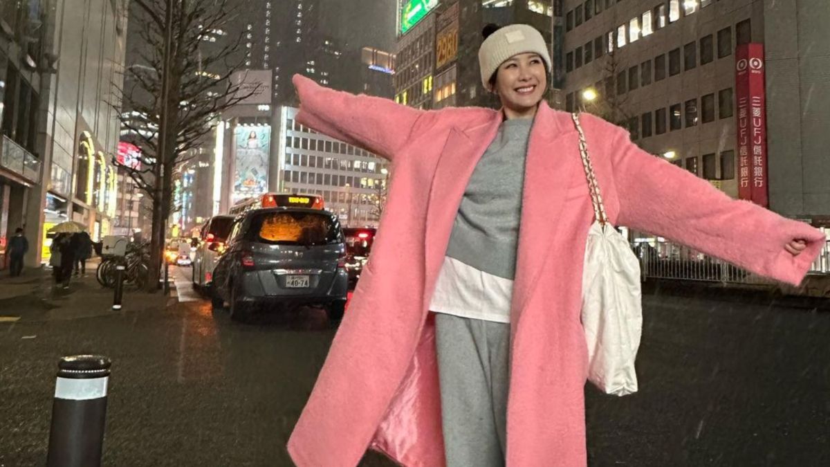 ▲安心亞飛到日本旅遊賞雪，結果卻在飛機上發生糗事，不小心睡在男路人的身上。（圖／翻攝安心亞IG）