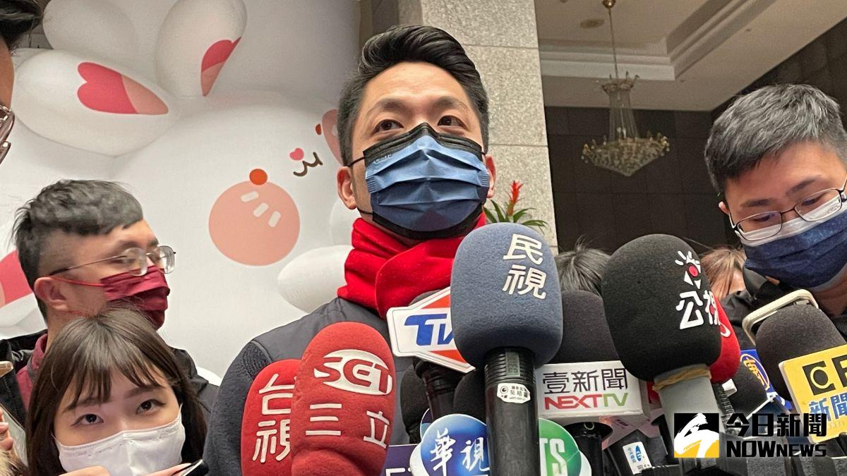 ▲台北市長蔣萬安28日表示，現階段比較想知道有沒有「包生女」的秘訣，透露不排斥再生第四胎。（圖／記者丁上程攝，2023.01.28）