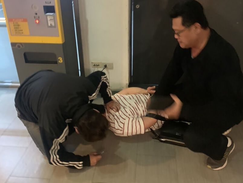 ▲台中日姓男子家暴妻子，又縱火砍殺對方，落網後遭檢聲押獲准。（圖／翻攝畫面）  