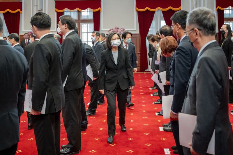 ▲新內閣中堪稱新潮流出頭,多位要角包括鄭文燦、梁文傑、徐佳青與長史哲等人入閣。(圖/總統府提供)